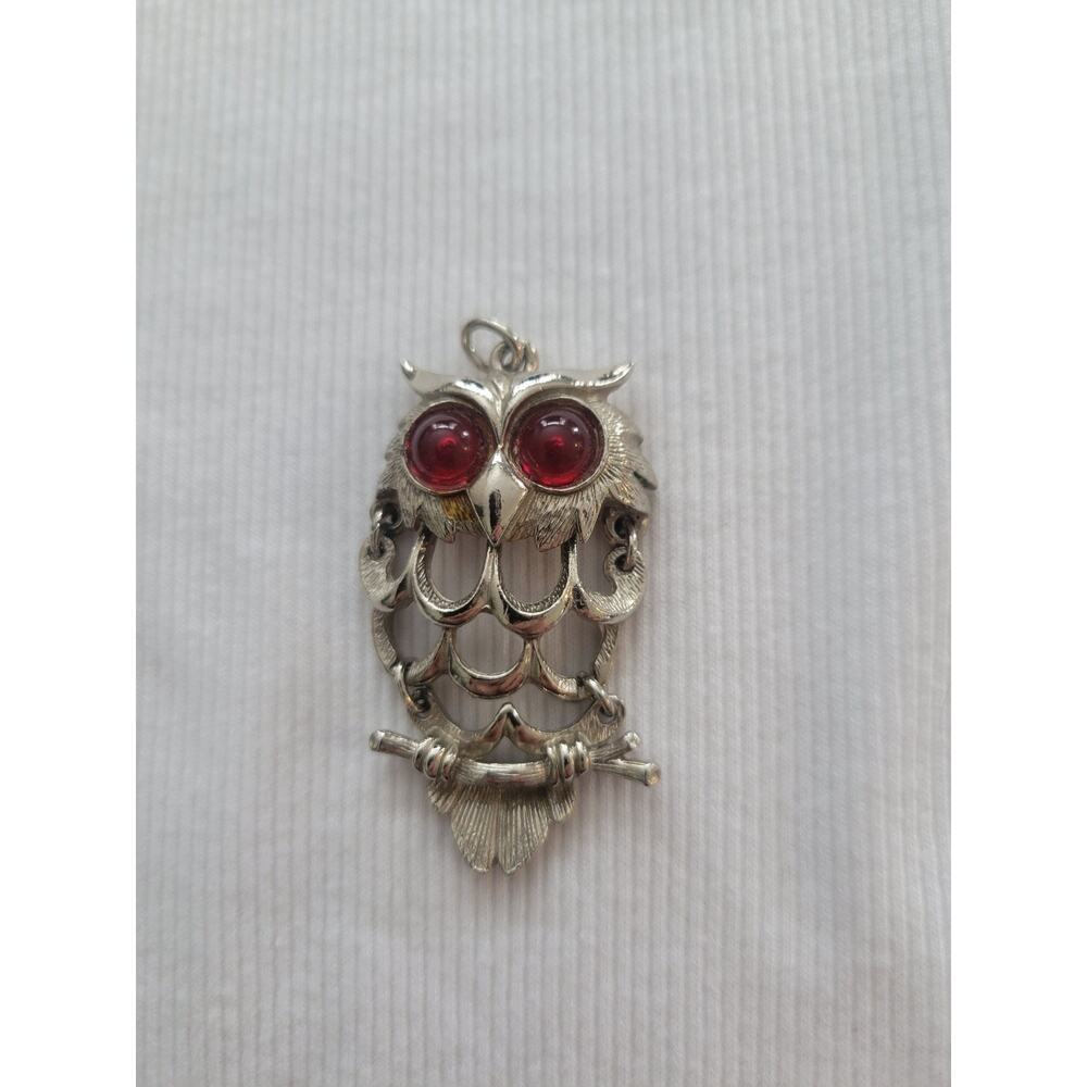 Vintage Silver Tone Owl Pin or Brooch with Large Red Eyes - Picture 1 of 7